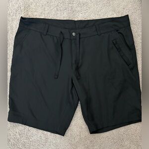 Magellan Women’s Black‎ Shorts XL